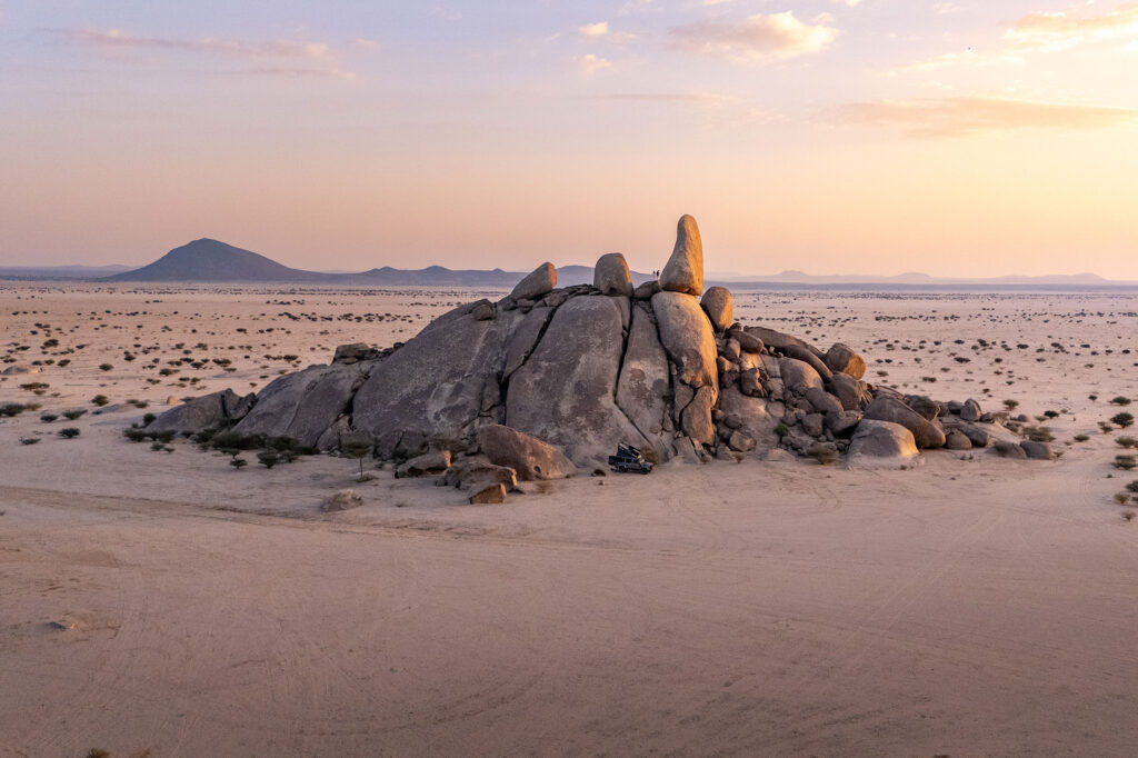 asteroid camp saudi arabia with land rover defender