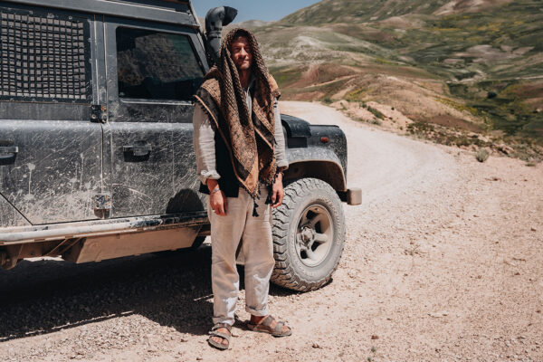 overlanding-afghanistan-landrover-defender-13 somewhere in the mountains of Afghanistan