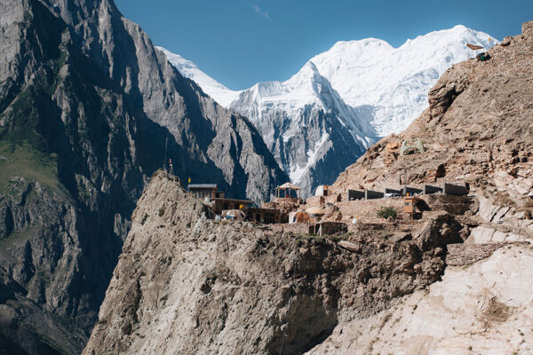 rush-lake-trekk-hopper-valley-pakistan rush-lake-trekk-hopper-valley-pakistan