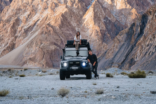 landrover-defender-hunza-valley-passu-cones-wild-camping-pakistan-overlanding landrover-defender-hunza-valley-passu-cones-wild-camping-pakistan-overlanding