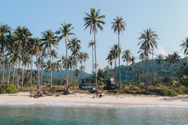 overlanding-thailand-koh-chang-landrover-defender-1 overlanding-thailand-koh-chang-landrover-defender-1