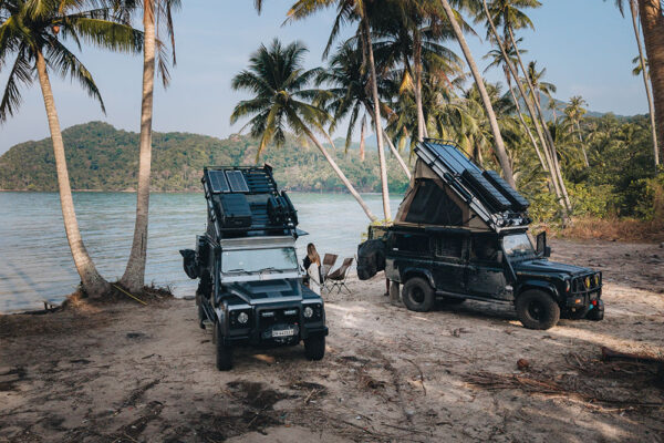 overlanding-thailand-koh-chang-landrover-defender-3 overlanding-thailand-koh-chang-landrover-defender-3