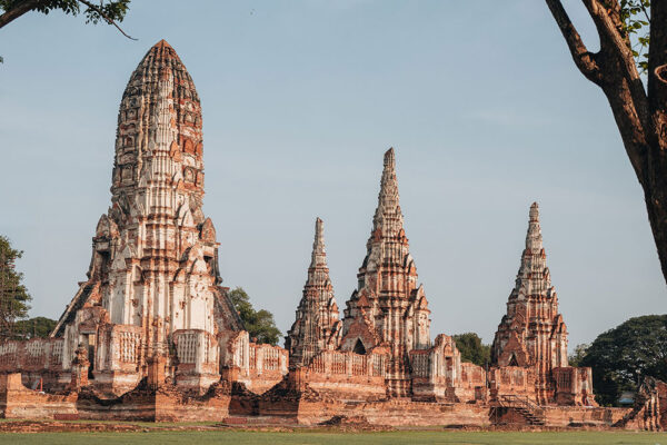 ayutthaya-overlanding-thailand-bangkok-landrover-defender ayutthaya-overlanding-thailand-bangkok-landrover-defender