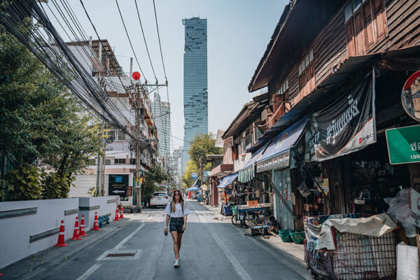 overlanding-thailand-bangkok-landrover-defender-2